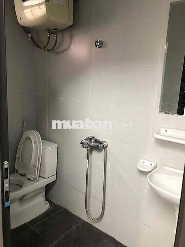 CHO THUÊ CĂN HỘ TẬP THỂ TẦNG 1 NGÕ 84 CHÙA LÁNG - NHÀ ĐẸP OTO ĐỖ
