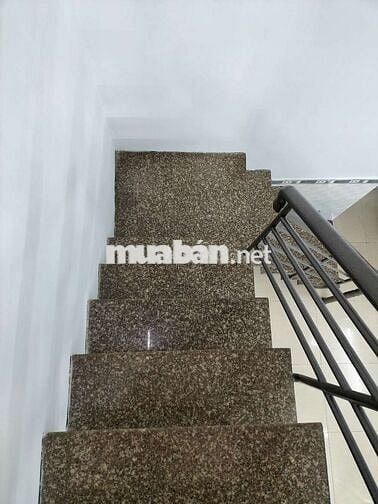 Bán Nhà Nhỏ Xinh Xinh , 1 Lầu Đúc Thật ,Mới Đẹp