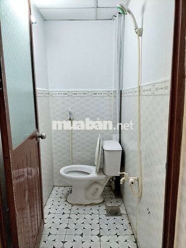 Bán Nhà Nhỏ Xinh Xinh , 1 Lầu Đúc Thật ,Mới Đẹp
