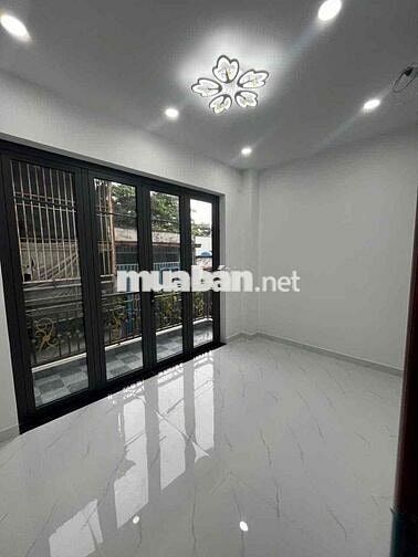 NHÀ MỚI - TÂN HOÀ ĐÔNG - GẦN NGÃ TƯ BỐN XÃ, DT: 4m x 8m (29m² cn). Nhà