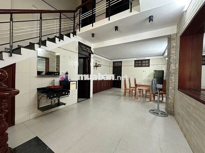NHÀ 3 TẦNG MẶT TIỀN ĐỨC LỢI- GẦN ĐƯỜNG 3 THÁNG 2