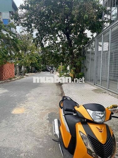 CHO THUÊ NHÀ XƯỞNG HẺM XE TẢI QUẬN 12