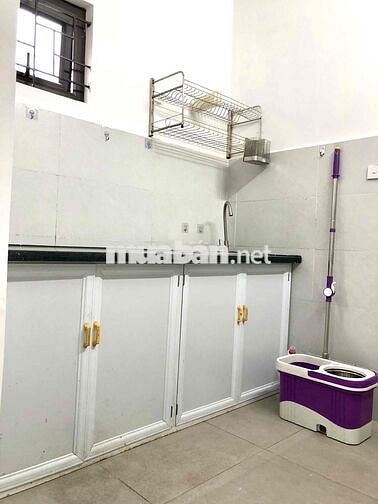 CHO THUÊ CĂN HỘ TẬP THỂ TẦNG 1 NGÕ 84 CHÙA LÁNG - NHÀ ĐẸP OTO ĐỖ