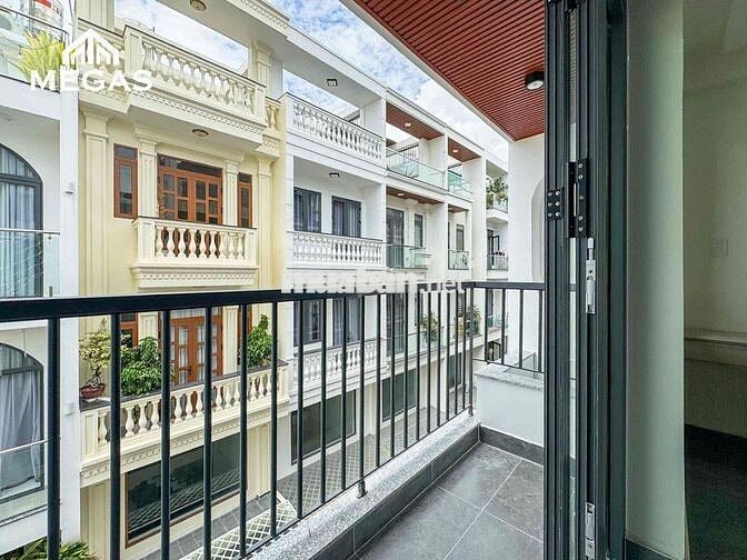 Studio Ban Công Full Nội Thất Mới 100% Ngay Nguyễn Thái Sơn