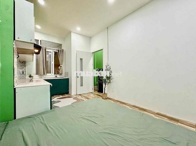 STUDIO FULL NỘI THẤT GẦN CHỢ, BIG C , SÂN BAY