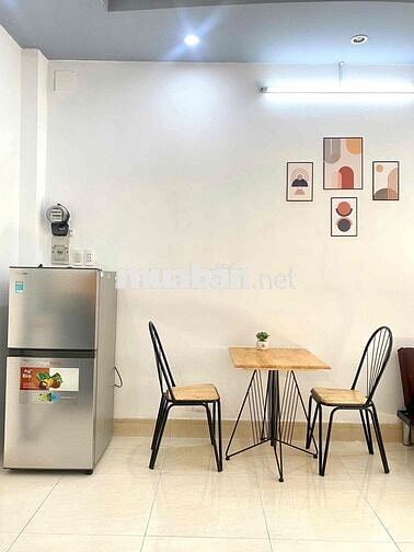 CHO THUÊ STUDIO CỬA SỔ THOÁNg 35m2 NGAY LÝ THƯỜNG KIỆT - ĐH BÁCH KHOA