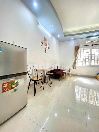 CHO THUÊ STUDIO CỬA SỔ THOÁNg 35m2 NGAY LÝ THƯỜNG KIỆT - ĐH BÁCH KHOA