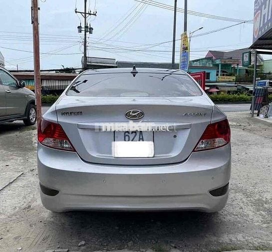 Hyundai Accent 2011 1.4 AT - 89000 km