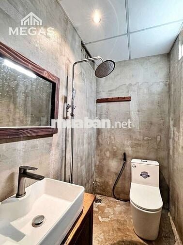 NGAY ĐH NGÂN HÀNG - CĂN HỘ DỊCH VỤ SIÊU XỊN NGAY FULL NỘI THẤT