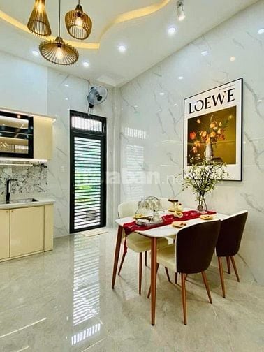 Nhà 50.7m2 Vườn Lài, Q12 xây trệt 2 lầu, giá 2 tỷ 350. Sổ sẵn, hẻm oto