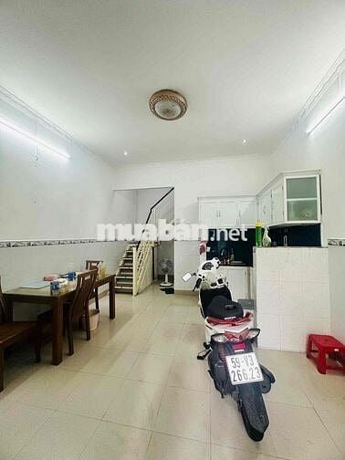 HXH 3pn3wc 27m2 hẻm 312 Quang Trung P10