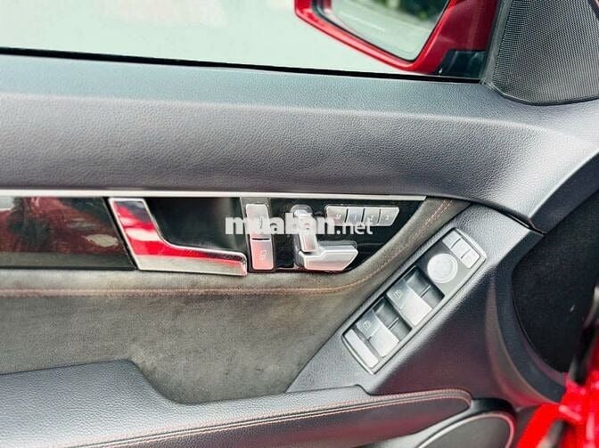 Mercedes C300 2014