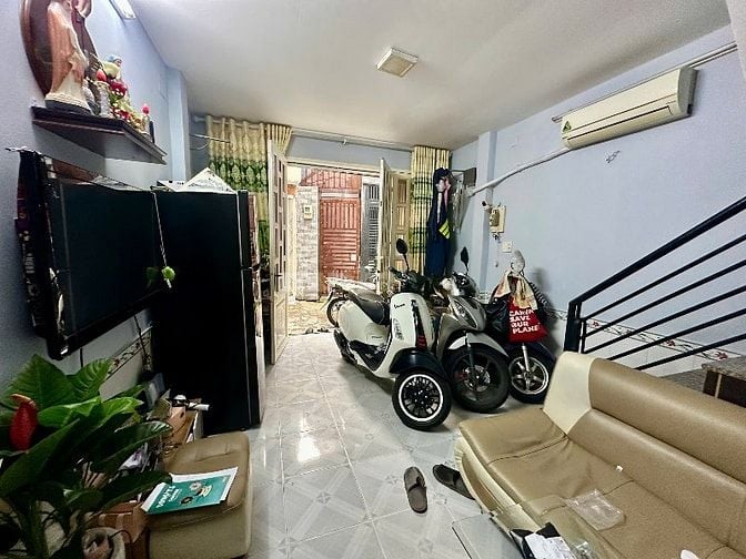 NGAY UBND Gò Vấp!!! Nhà 1 lầu hẻm Quang Trung, P10, Q.Gò Vấp.