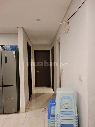 Chính chủ cho thuê căn hộ 3 ngủ, 2 wc ở đường Lê Văn Lương