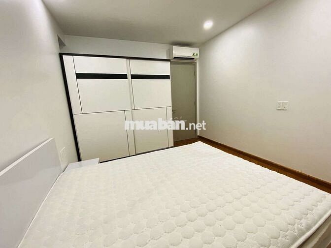 HỒ BƠI TRÀN CĂN HỘ THE GOLD VIEW,Q4,2PN,2WC,dt:77m2,3tỷ250,plrr,ntcb