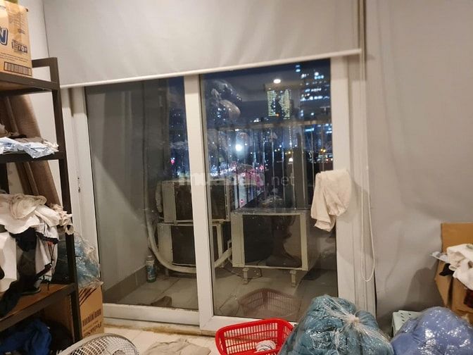 Chính chủ cho thuê căn hộ 3 ngủ, 2 wc ở đường Lê Văn Lương