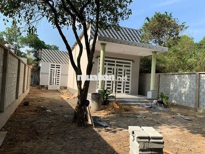đất + nhà DT 515m² ngay Nguyễn Đức Thuận, Thủ Dầu Một (cũ)