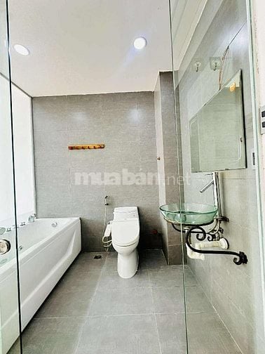 Bán nhà Hẻm xe hơi Quận 3-5Tầng-3,15m x 11,5m -Giá 8,99 Tỷ 