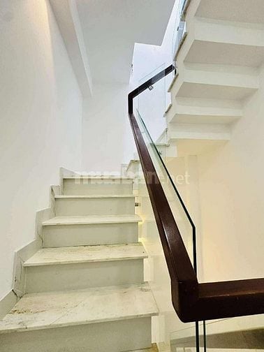 Bán nhà Hẻm xe hơi Quận 3-5Tầng-3,15m x 11,5m -Giá 8,99 Tỷ 