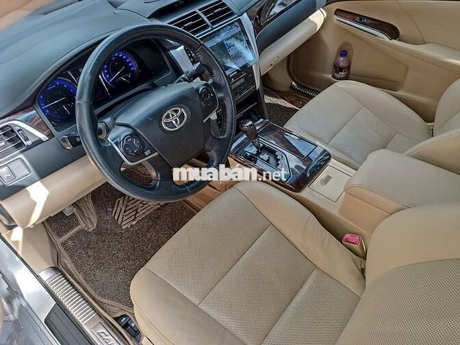 Toyota Camry 2016 2.0E cọp zin