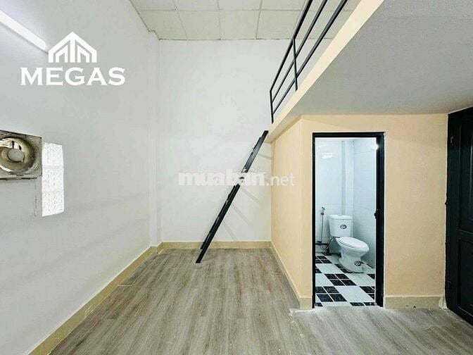 Trống lại Duplex  - sẵn máy lạnh giá sinh viên - ngay ĐH Văn Hiến