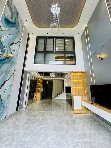 Nhà Hoàng Việt 49,3m²/2.890 tỷ–1Trệt 1Lửng 2Lầu–Hẻm Xe Hơi–Pháp Lý SHR