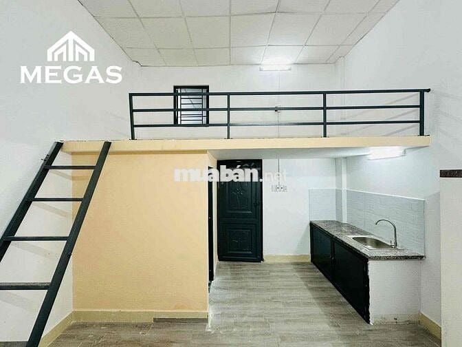 Trống lại Duplex  - sẵn máy lạnh giá sinh viên - ngay ĐH Văn Hiến