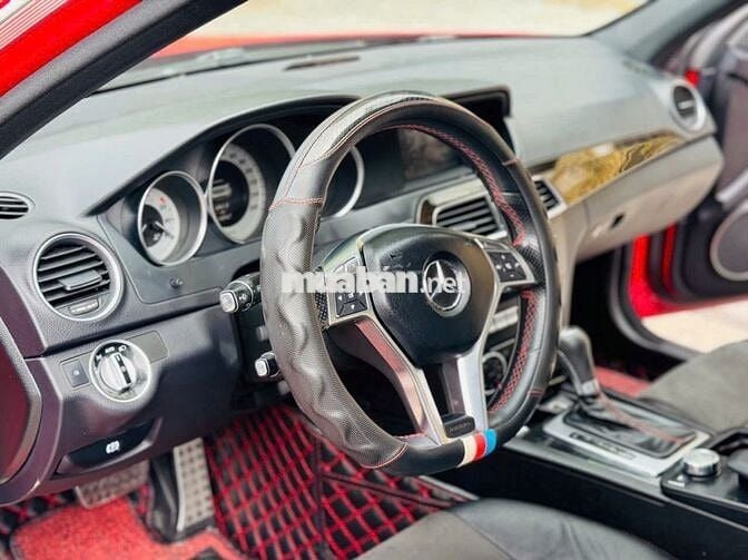 Mercedes C300 2014