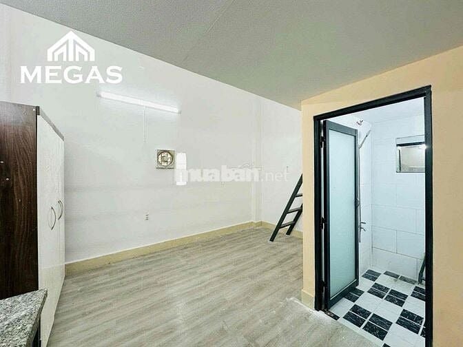 Trống lại Duplex  - sẵn máy lạnh giá sinh viên - ngay ĐH Văn Hiến
