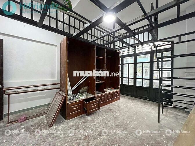 Căn hộ gác ban công thoáng nhà mới xây , ở nhiều bạn được, Cao lỗ f4q8
