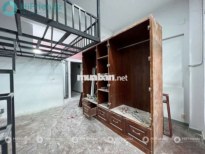 Căn hộ gác ban công thoáng nhà mới xây , ở nhiều bạn được, Cao lỗ f4q8