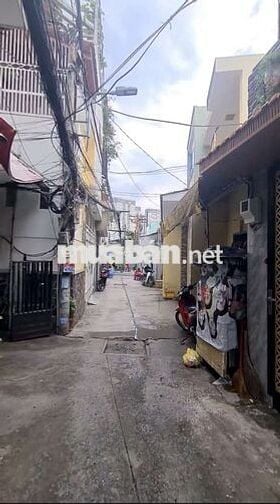 CẦN BÁN NHÀ GẤP - Phạm Thế Hiển, Phường Rạch Ông, Quận 8, Hồ Chí Minh