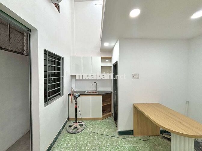 CĂN HỘ SV GIÁ RẺ _ Gác 1m8_ Mới Xây Full NT _ Cách ĐH Công Thương 5p📍