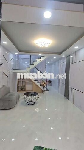 CẦN BÁN NHÀ GẤP - Phạm Thế Hiển, Phường Rạch Ông, Quận 8, Hồ Chí Minh