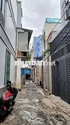 Nhà đẹp quận 3, sát hẻm xe hơi. 2PN, full nội thất. Hẻm thông