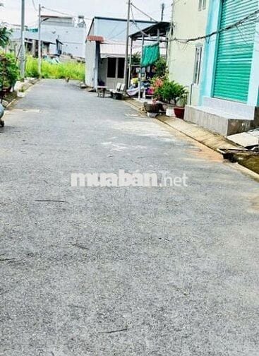 Đất Full Thổ Cư Ngay Cầu Rạch Tôm 1697 Lê Văn Lương, Nhơn Đức, Nhà Bè.