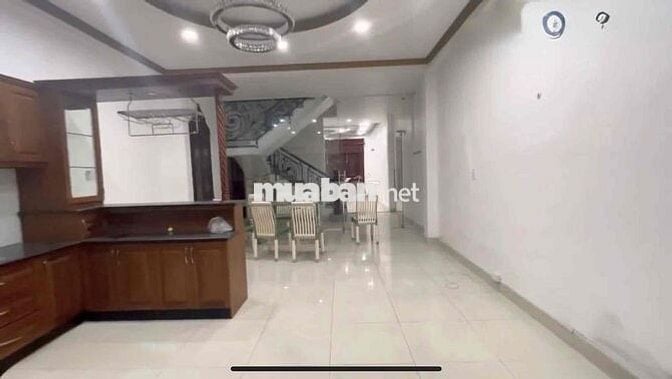 Cho thuê nha nguyên căn đường 32 gần Aeon Mall Tên Lửa-5x20m giá 26tr