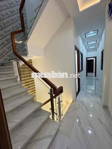 NHÀ MẶT TIỀN - NGAY ĐƯỜNG SỐ 6 VỚI ĐƯỜNG SỐ 1 - KHU TÊN LỬA - 83M2