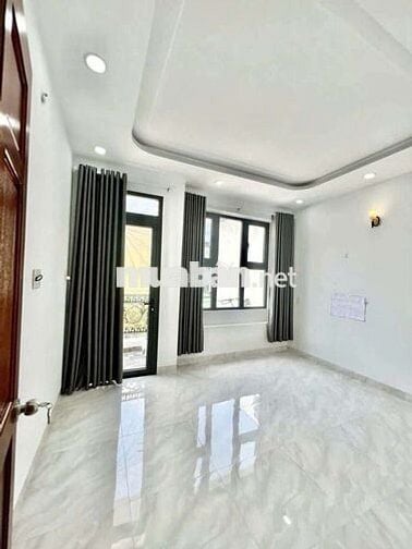 Bán nhà 5 tầng 4×15 hẻm 7m thông khu tên lửa