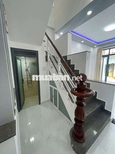 B.án nhà Thủ Đức Hoàng Diệu 2 . 2 tầng HXH 61 m² 5 tỷ 15