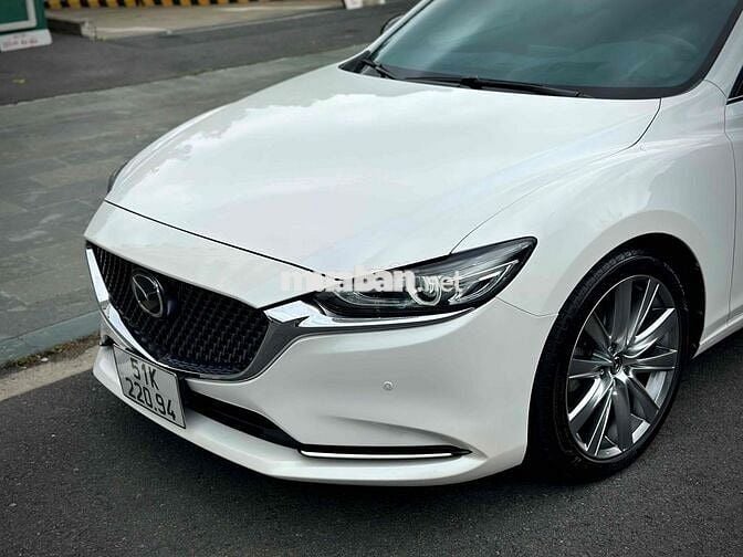 Mazda 6 2.5 Signature Premium Sx2022 Odo 15.000 km