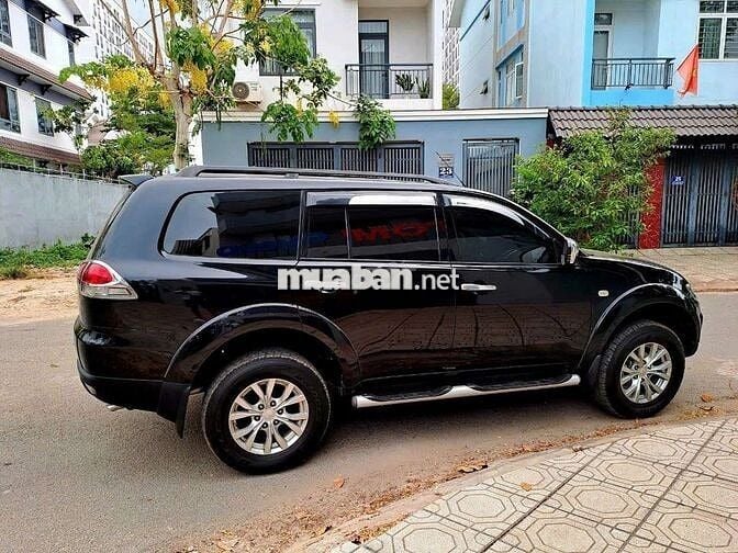 Mitsubishi Pajero Sport 2017 số sàn máy dầu