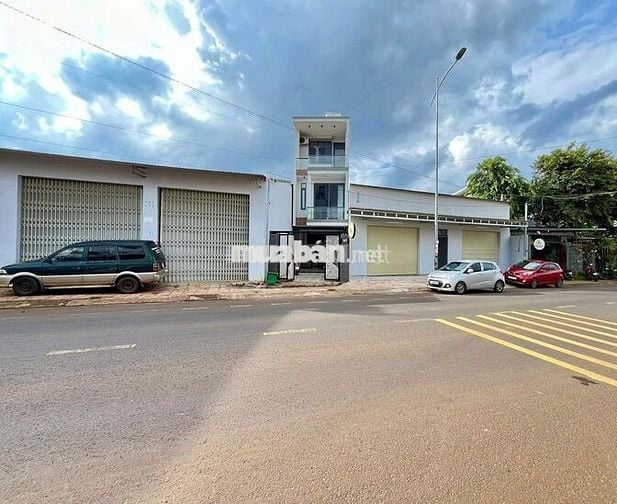 Hàng VIP: 25m mặt tiền MAI THỊ LỰU, 2 mặt tiền trước sau