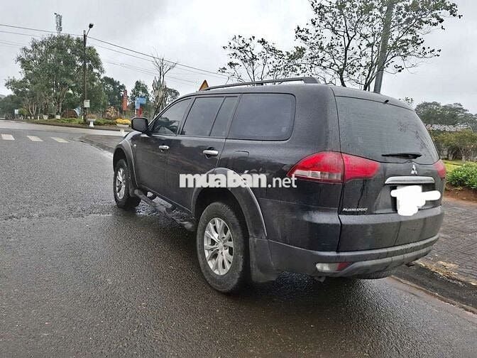 Mitsubishi Pajero Sport 2017 số sàn máy dầu