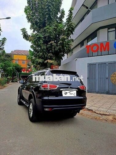 Mitsubishi Pajero Sport 2017 số sàn máy dầu
