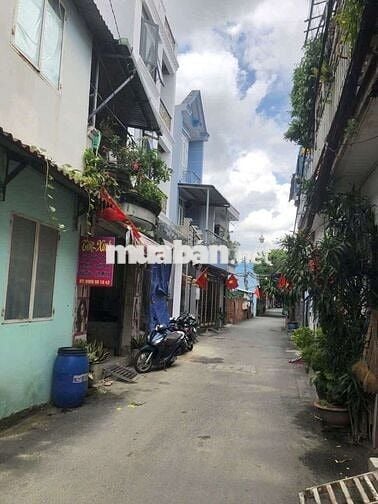 Bán căn nhà vị trí víp F hiệp thành Q12 . DT : 4,2 X 11 giá: 4,370 tỷ