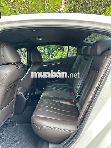 Mazda 6 2.5 Signature Premium Sx2022 Odo 15.000 km