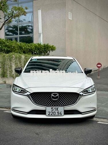 Mazda 6 2.5 Signature Premium Sx2022 Odo 15.000 km