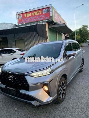 Toyota Veloz Cross 2023 - 59000 km 1chu mua moi,