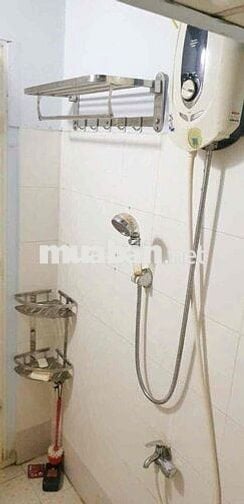 Nhà nguyên căn hẽm 183 Nguyễn Hữu Cảnh (Được Xạc xe điện)